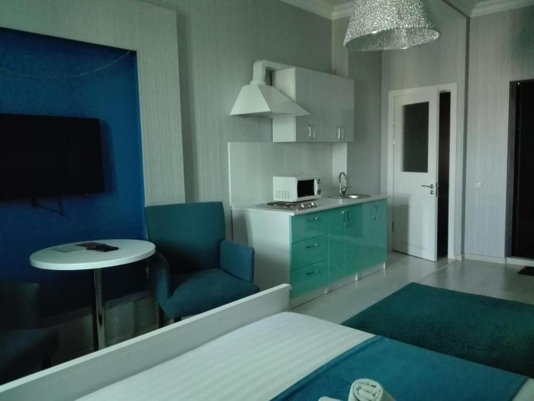 Апартаменты На Набережной 15 Этаж Astana Exterior foto